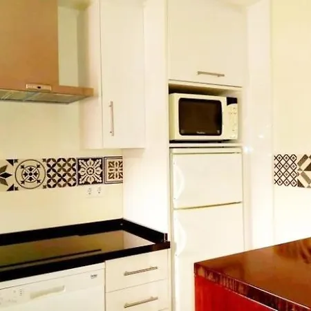 San Bernardo Lux + Parking Sevilla